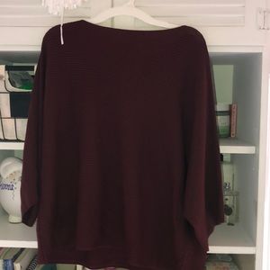 Red 3/4 Sleeve Sweater